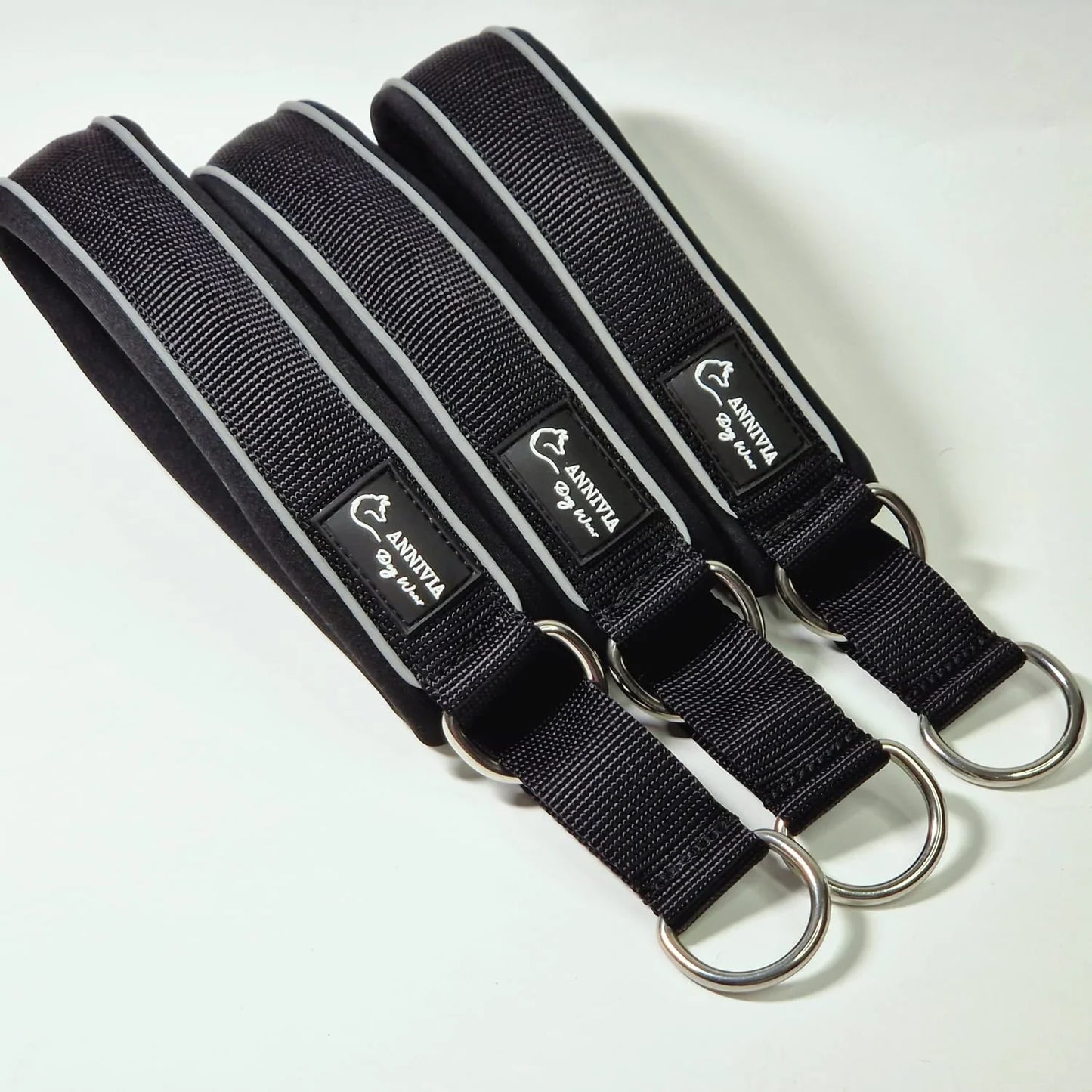 Ipaši mīksta suņu kakla siksna melnā krāsā