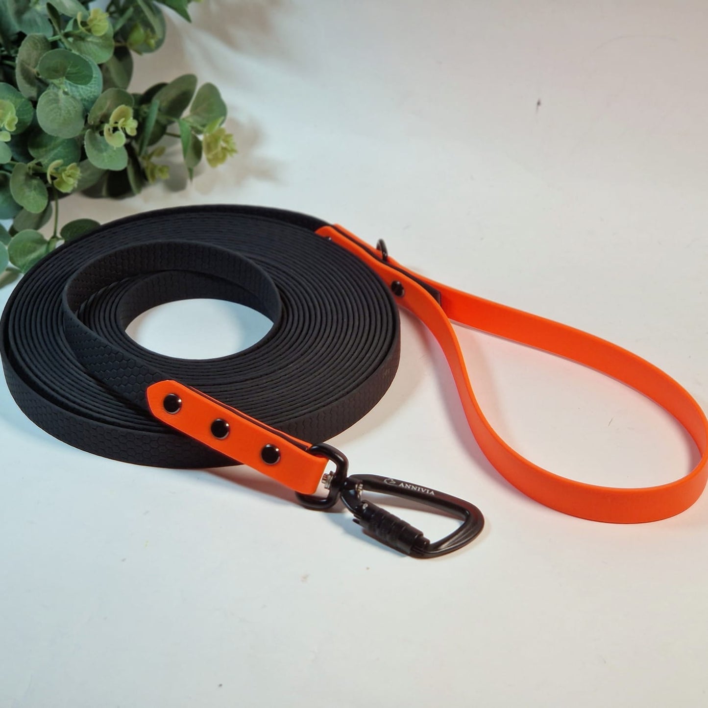 Hexa ūdensizturīgā pavada ar BioThane oranža krāsā
